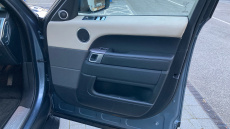 Land Rover Range Rover Sport 2.0 P400e HSE 5dr Auto Estate